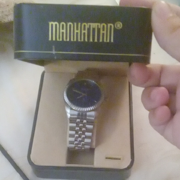 Manhattan Croton Silver and Black Men's Watch